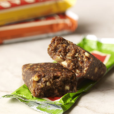 Healthy Snacks: Fruit and Nut Bars